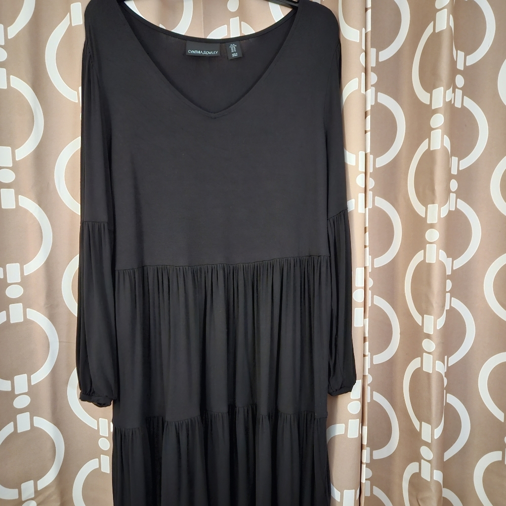 Cynthia Rowley Classic Black Top Tunic Length XL
